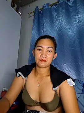 Snapshot of lustlushlady6 chatting on October 5, 5:18 pm lustlushlady6 online show from October 5, 5:18 pm