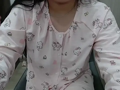 Zhi  2k6 online show from September 28, 7:30 pm