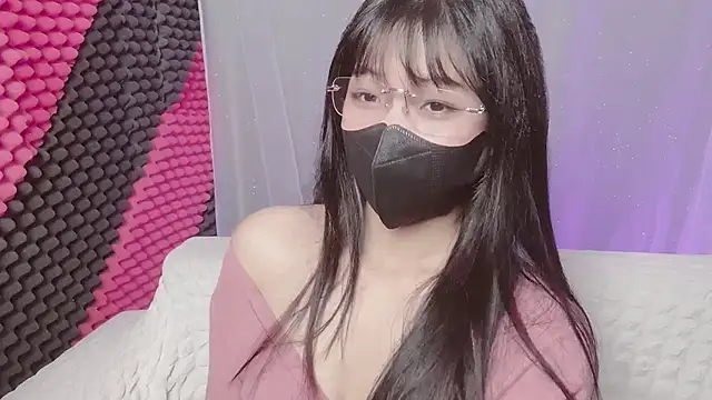 Snapshot of kemybaby chatting on October 4, 6:45 pm kemybaby online show from October 4, 6:45 pm