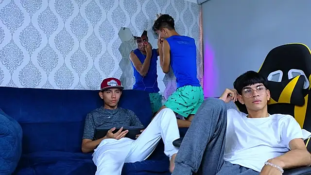 The slim boyss3 online show from September 11, 1:55 pm