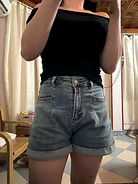 Snapshot of Meii-meyy chatting on October 17, 4:54 pm Meii-meyy online show from October 17, 4:54 pm