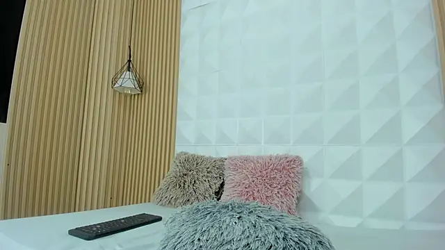 Snapshot of Antonella00_ chatting on September 24, 5:34 pm Antonella00  online show from September 24, 5:34 pm