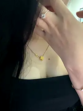 Snapshot of Nancy68 chatting on October 28, 6:46 pm Nancy68 online show from October 28, 6:46 pm