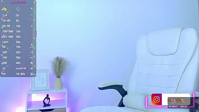 Liah  19 online show from February 28, 12:21 am