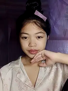 Thy00   online show from October 22, 12:37 am