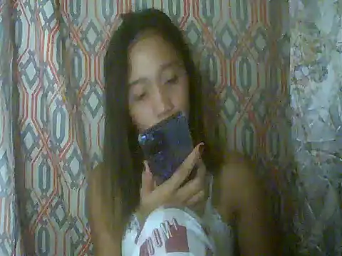 Snapshot of Virgen_christine01 chatting on October 8, 3:05 pm Virgen christine01 online show from October 8, 3:05 pm