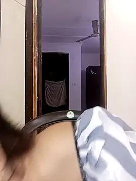 Snapshot of Cute_Rakhi8 chatting on September 23, 5:05 am Cute Rakhi8 online show from September 23, 5:05 am