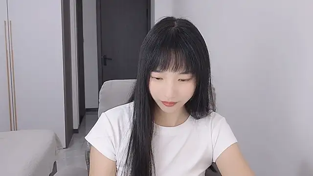 Snapshot of Lisa-3333 chatting on September 11, 3:01 pm Lisa-3333 online show from September 11, 3:01 pm