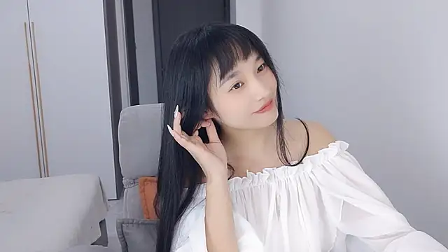 Snapshot of Lisa-3333 chatting on October 10, 2:33 pm Lisa-3333 online show from October 10, 2:33 pm