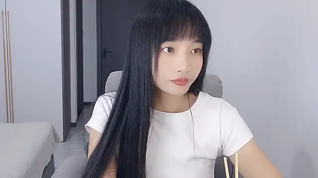 Snapshot of Lisa-3333 chatting on September 17, 3:21 pm Lisa-3333 online show from September 17, 3:21 pm