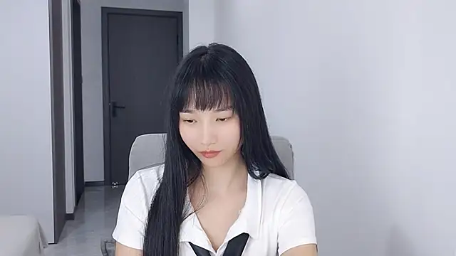 Snapshot of Lisa-3333 chatting on September 22, 3:10 pm Lisa-3333 online show from September 22, 3:10 pm