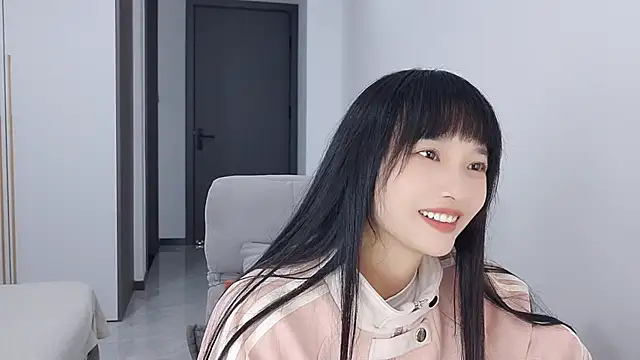 Snapshot of Lisa-3333 chatting on October 20, 3:04 pm Lisa-3333 online show from October 20, 3:04 pm