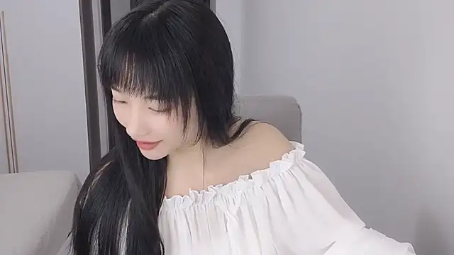 Snapshot of Lisa-3333 chatting on September 9, 2:17 pm Lisa-3333 online show from September 9, 2:17 pm