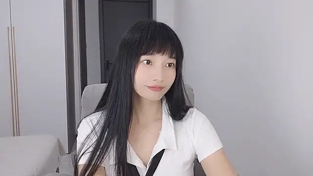 Snapshot of Lisa-3333 chatting on September 13, 3:09 pm Lisa-3333 online show from September 13, 3:09 pm