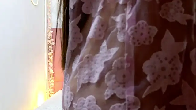 Snapshot of sukilove18 chatting on October 7, 11:31 pm sukilove18 online show from October 7, 11:31 pm