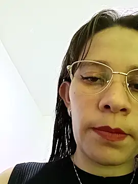 Snapshot of Isabella5_Brown_ chatting on October 14, 5:04 pm Isabella5 Brown online show from October 14, 5:04 pm