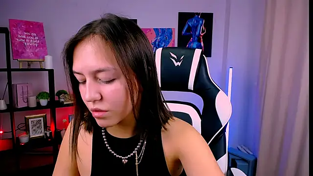 CindySparkl online show from October 15, 4:48 am