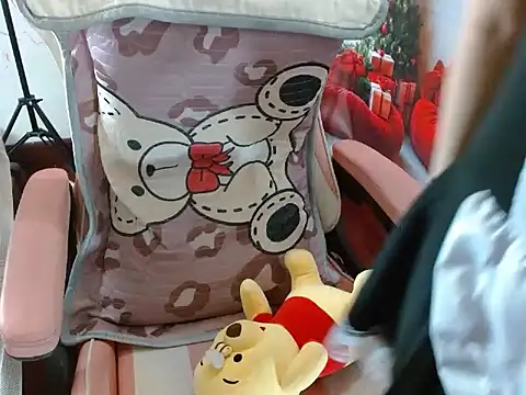 Snapshot of lolibaby chatting on October 30, 4:08 pm lolibaby online show from October 30, 4:08 pm