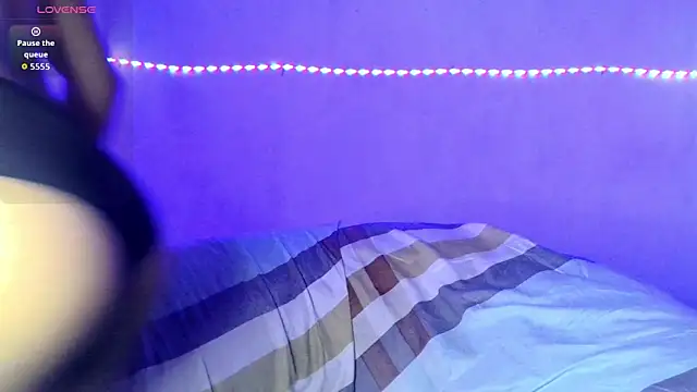 Ari 20  online show from April 16, 2:56 am