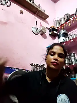 Snapshot of Cut_ragni chatting on September 25, 5:22 pm Cut ragni online show from September 25, 5:22 pm