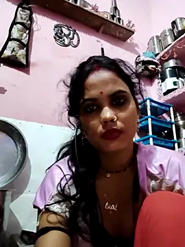 Snapshot of Cut_ragni chatting on October 27, 10:59 pm Cut ragni online show from October 27, 10:59 pm