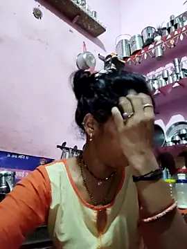 Snapshot of Cut_ragni chatting on September 22, 5:00 pm Cut ragni online show from September 22, 5:00 pm