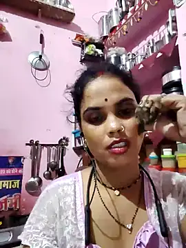 Snapshot of Cut_ragni chatting on October 9, 6:34 pm Cut ragni online show from October 9, 6:34 pm