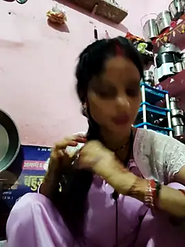 Snapshot of Cut_ragni chatting on October 10, 6:35 pm Cut ragni online show from October 10, 6:35 pm