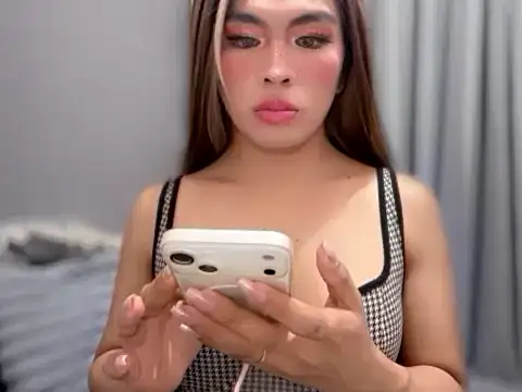 millany69 online show from August 3, 3:39 pm