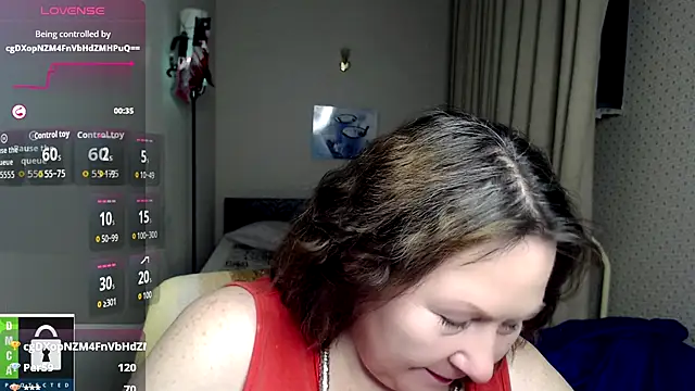 milf hornys online show from October 20, 5:27 pm