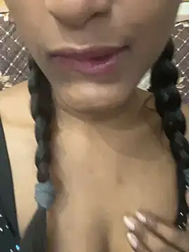 mickle james online show from April 1, 12:44 am