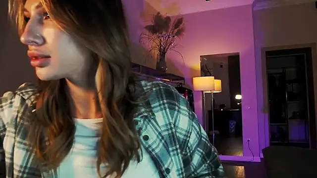 MariGven online show from November 11, 1:52 pm