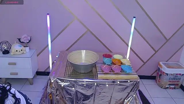 Giaa rossi online show from October 29, 2:53 pm