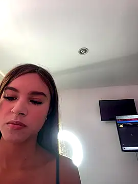 Snapshot of Natalia_vidal chatting on September 16, 1:30 pm Natalia vidal online show from September 16, 1:30 pm