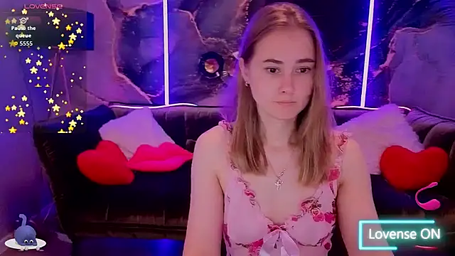 Sun Kitty  online show from September 19, 6:56 am