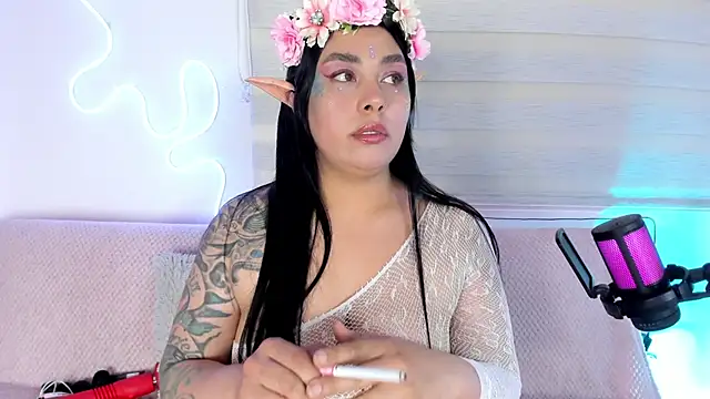 Snapshot of missweetpeach chatting on October 29, 11:18 pm missweetpeach online show from October 29, 11:18 pm