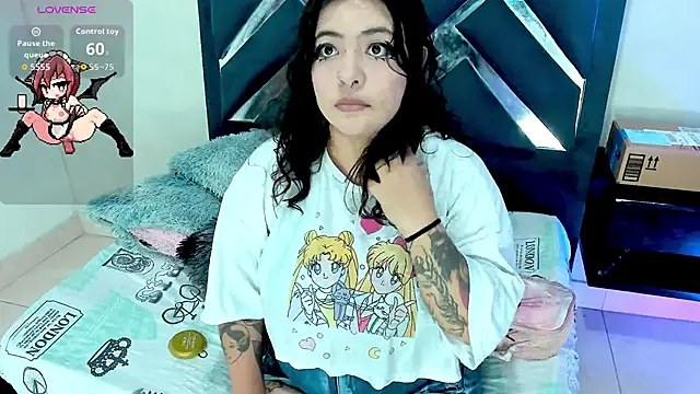 keith cute online show from October 14, 7:05 pm