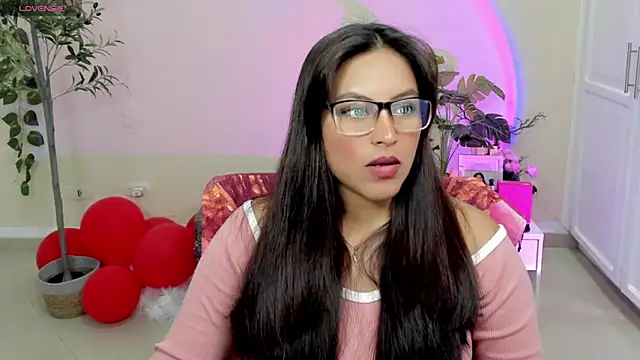 Cameroon-Diaz online show from February 27, 1:55 pm