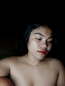 Snapshot of cloe_candy19 chatting on October 21, 12:53 pm cloe candy19 online show from October 21, 12:53 pm