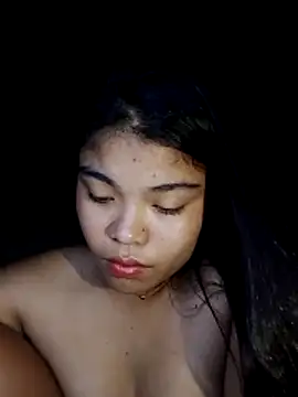 Snapshot of cloe_candy19 chatting on October 19, 3:47 pm cloe candy19 online show from October 19, 3:47 pm