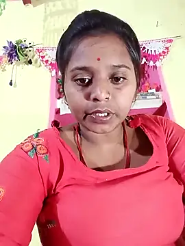 Hot crety online show from April 8, 9:00 am