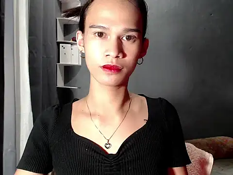 urseductivebarbie xx online show from February 4, 11:46 am