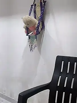 sneha bebo online show from October 11, 3:48 pm