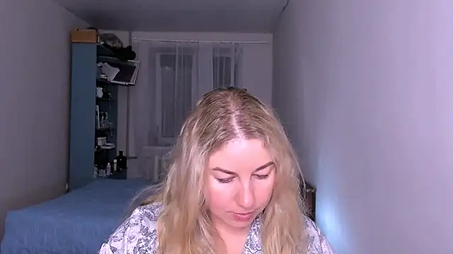 NancySanders online show from June 3, 7:41 pm
