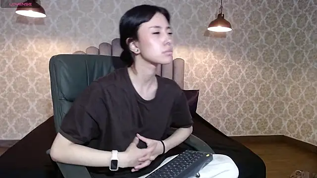  mavis2 online show from September 24, 8:52 pm