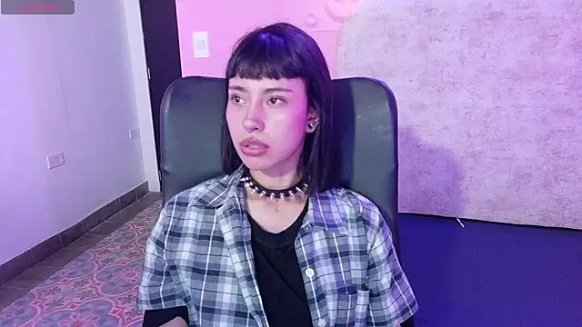  mavis2 online show from October 14, 8:11 pm