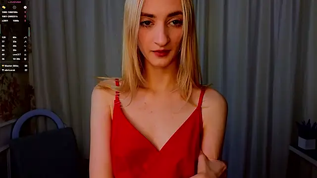 LynnaCure online show from September 12, 3:51 am