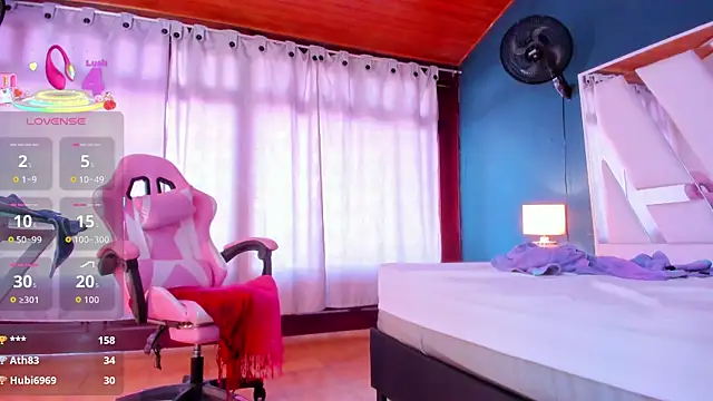 Snapshot of mia_kinky1 chatting on September 30, 7:08 pm mia kinky1 online show from September 30, 7:08 pm