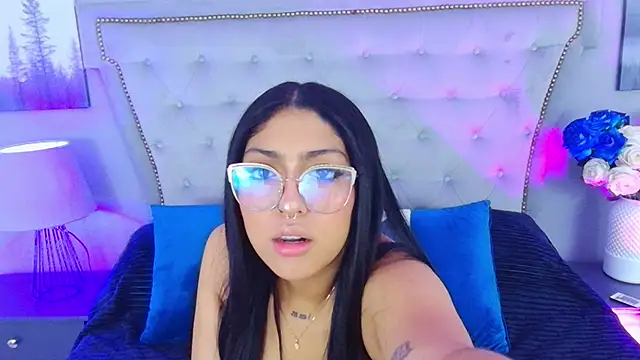 Scarlett Blaze1 online show from September 17, 1:20 pm