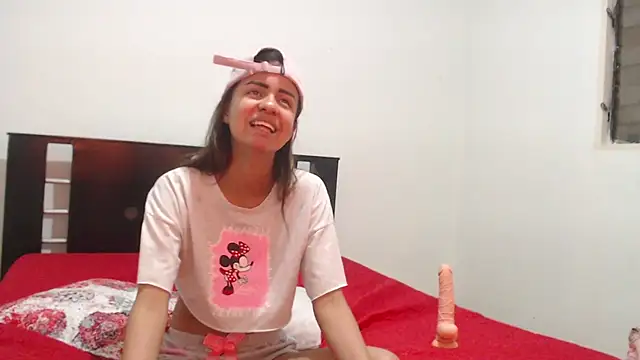 Snapshot of nathaly_jones_ chatting on October 17, 12:52 pm nathaly jones online show from October 17, 12:52 pm